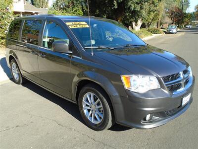 2018 Dodge Grand Caravan SXT   - Photo 6 - Valley Village, CA 91607