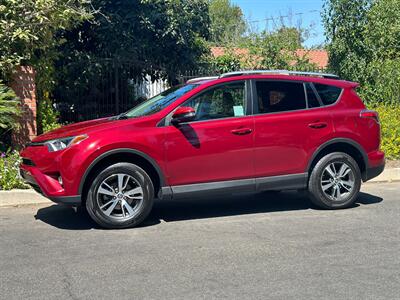 2018 Toyota RAV4 XLE   - Photo 16 - Valley Village, CA 91607