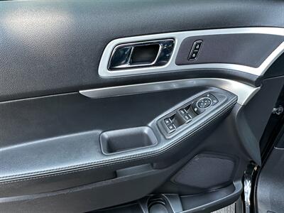 2013 Ford Explorer XLT   - Photo 22 - Valley Village, CA 91607
