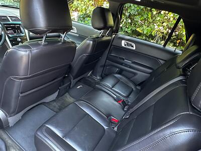 2013 Ford Explorer XLT   - Photo 34 - Valley Village, CA 91607