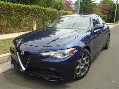 2017 Alfa Romeo Giulia   - Photo 8 - Valley Village, CA 91607