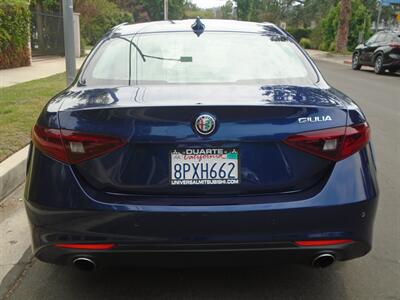 2017 Alfa Romeo Giulia   - Photo 7 - Valley Village, CA 91607