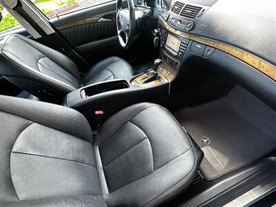 2008 Mercedes-Benz E 550   - Photo 35 - Valley Village, CA 91607