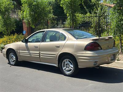 2002 Pontiac Grand Am SE   - Photo 17 - Valley Village, CA 91607
