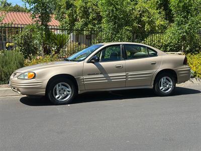 2002 Pontiac Grand Am SE   - Photo 20 - Valley Village, CA 91607