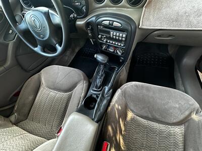 2002 Pontiac Grand Am SE   - Photo 43 - Valley Village, CA 91607