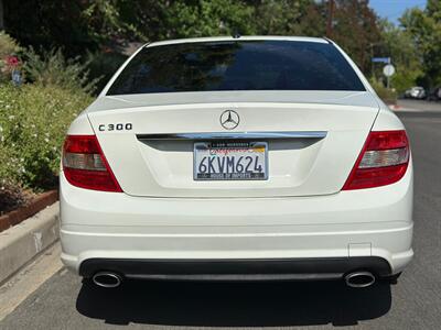 2010 Mercedes-Benz C 300 Luxury   - Photo 14 - Valley Village, CA 91607