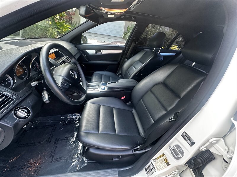 2010 Mercedes-Benz C-Class C300 Luxury - Photo 24