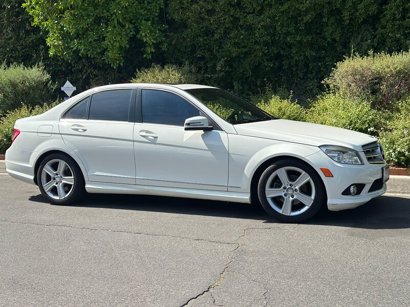 2010 Mercedes-Benz C-Class C300 Luxury - Photo 11