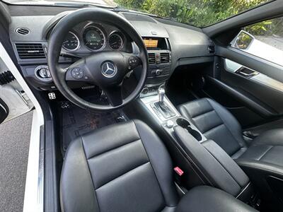 2010 Mercedes-Benz C 300 Luxury   - Photo 27 - Valley Village, CA 91607