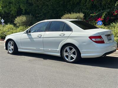 2010 Mercedes-Benz C 300 Luxury   - Photo 6 - Valley Village, CA 91607