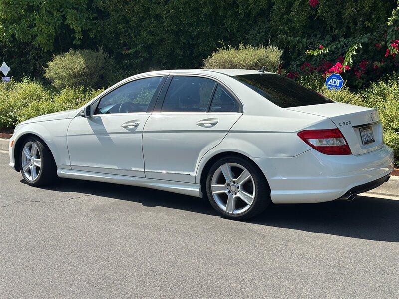 2010 Mercedes-Benz C-Class C300 Luxury - Photo 7