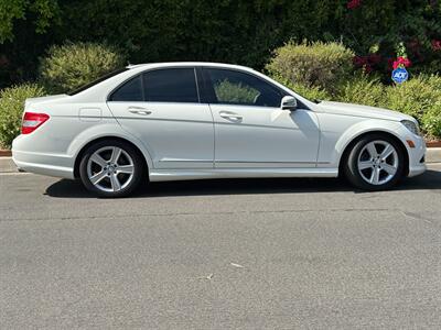 2010 Mercedes-Benz C 300 Luxury   - Photo 10 - Valley Village, CA 91607