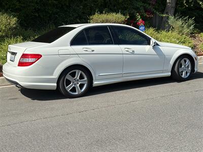 2010 Mercedes-Benz C 300 Luxury   - Photo 15 - Valley Village, CA 91607