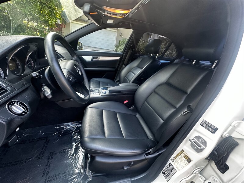 2010 Mercedes-Benz C-Class C300 Luxury - Photo 22
