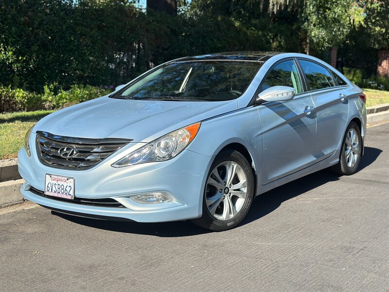 2012 Hyundai Sonata Limited - Photo 1 - Valley Village, CA 91607