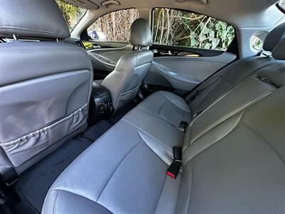 2012 Hyundai Sonata Limited   - Photo 28 - Valley Village, CA 91607