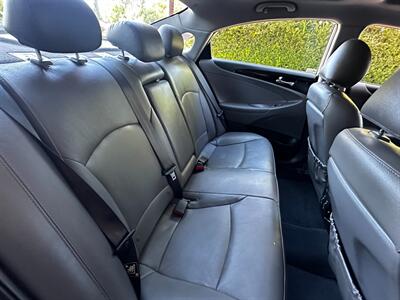 2012 Hyundai Sonata Limited   - Photo 33 - Valley Village, CA 91607