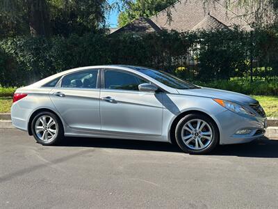 2012 Hyundai Sonata Limited   - Photo 11 - Valley Village, CA 91607