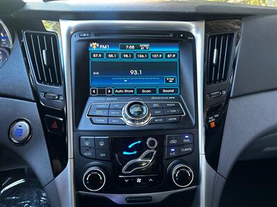 2012 Hyundai Sonata Limited   - Photo 23 - Valley Village, CA 91607