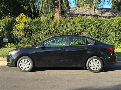 2021 Kia Rio S   - Photo 8 - Valley Village, CA 91607