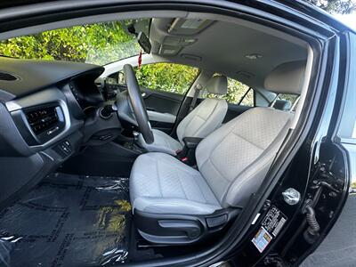 2021 Kia Rio S   - Photo 32 - Valley Village, CA 91607
