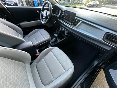 2021 Kia Rio S   - Photo 46 - Valley Village, CA 91607