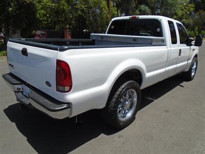 2005 Ford F-250 Super Duty Lariat   - Photo 8 - Valley Village, CA 91607