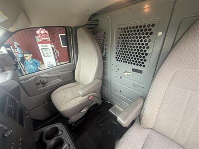 2014 GMC Savana 2500   - Photo 30 - Shirley, IN 47384
