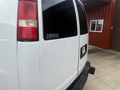 2014 GMC Savana 2500   - Photo 24 - Shirley, IN 47384