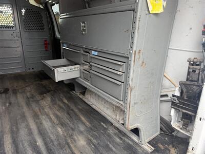 2014 GMC Savana 2500   - Photo 16 - Shirley, IN 47384