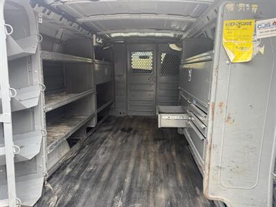 2014 GMC Savana 2500   - Photo 18 - Shirley, IN 47384