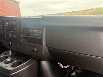 2014 GMC Savana 2500   - Photo 10 - Shirley, IN 47384
