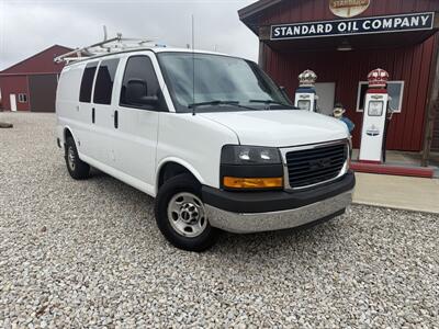 2014 GMC Savana 2500   - Photo 6 - Shirley, IN 47384