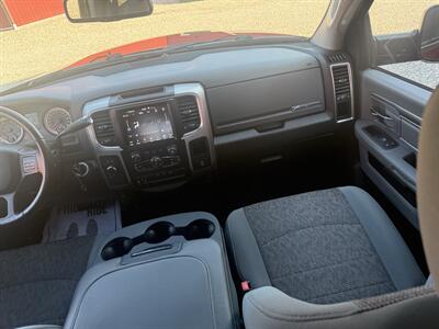 2018 RAM 2500 Big Horn   - Photo 8 - Shirley, IN 47384