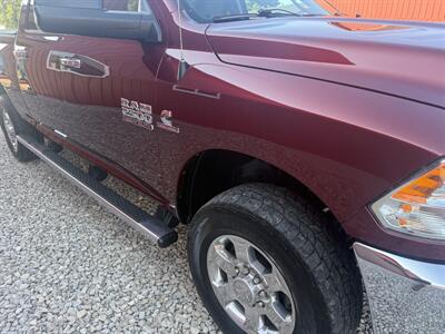 2018 RAM 2500 Big Horn   - Photo 4 - Shirley, IN 47384