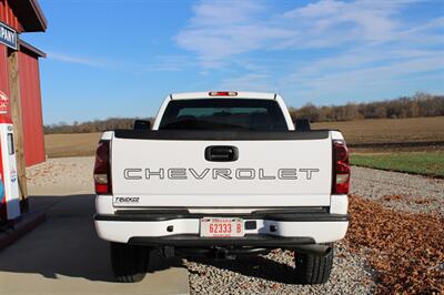 2005 Chevrolet Silverado 2500 Work Truck 2dr Standard Cab Work Truck   - Photo 18 - Maxwell, IN 46154