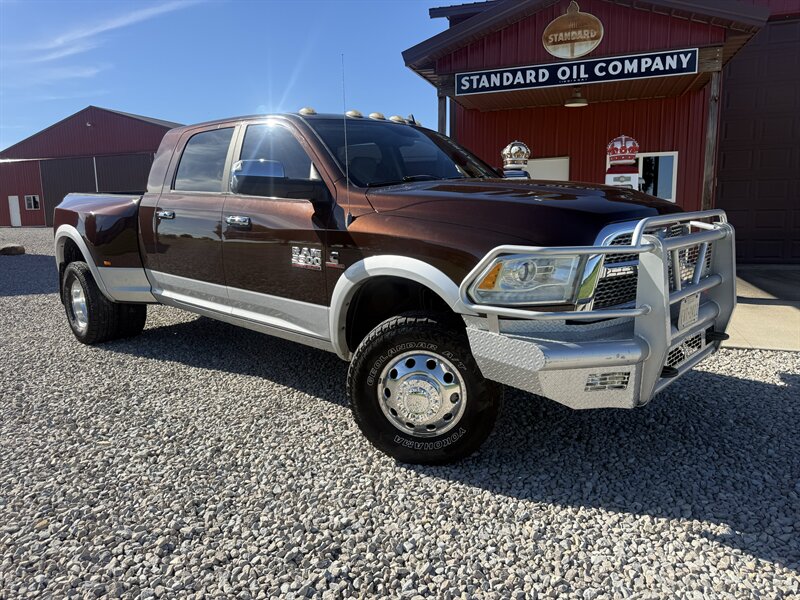 2013 RAM 3500 Laramie  