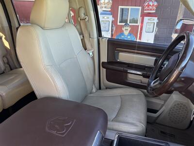 2013 RAM 3500 Laramie - Photo 18 - Shirley, IN 47384
