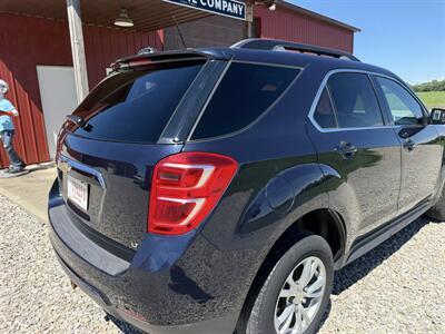 2017 Chevrolet Equinox LT - Photo 4 - Shirley, IN 47384