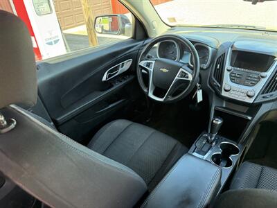 2017 Chevrolet Equinox LT - Photo 7 - Shirley, IN 47384