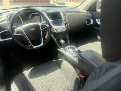 2017 Chevrolet Equinox LT - Photo 26 - Shirley, IN 47384