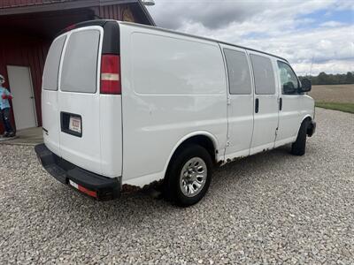 2011 Chevrolet Express 1500 - Photo 4 - Shirley, IN 47384
