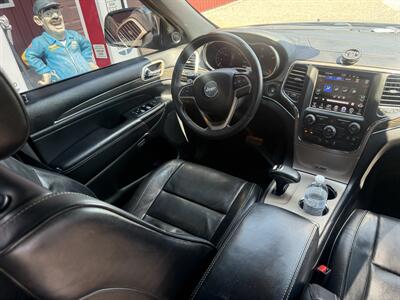 2014 Jeep Grand Cherokee Overland   - Photo 11 - Shirley, IN 47384