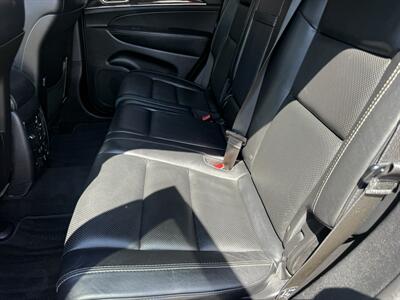 2014 Jeep Grand Cherokee Overland   - Photo 25 - Shirley, IN 47384