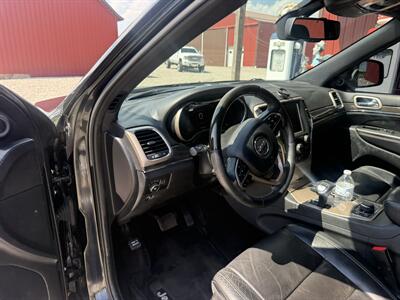 2014 Jeep Grand Cherokee Overland   - Photo 26 - Shirley, IN 47384