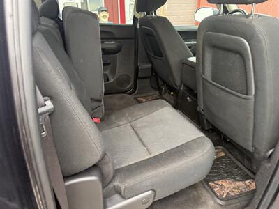 2010 GMC Sierra 1500 SLE   - Photo 38 - Shirley, IN 47384