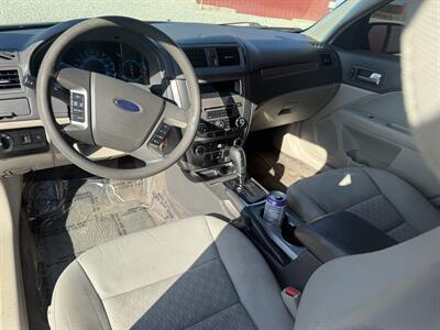 2010 Ford Fusion SE   - Photo 9 - Shirley, IN 47384