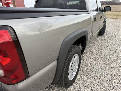2006 Chevrolet Silverado 1500 LT1   - Photo 5 - Shirley, IN 47384