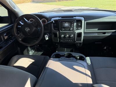 2016 RAM 3500 Tradesman   - Photo 11 - Shirley, IN 47384